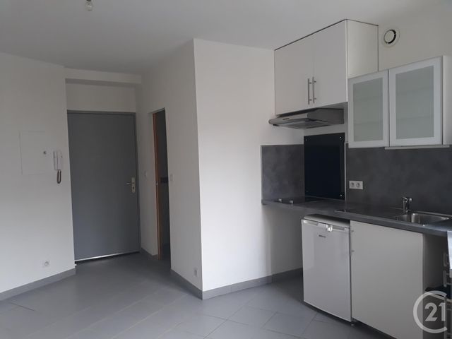 Appartement Studio à louer - 1 pièce - 22.71 m2 - CASTRES - 81 - MIDI-PYRENEES - Century 21 C.G.I.